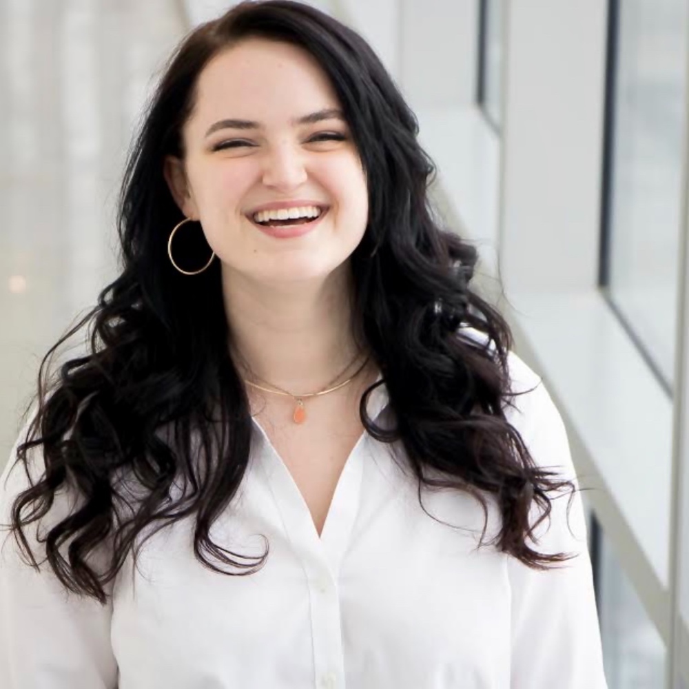 Meet your Posher, Kelly